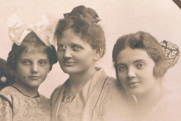 Mathilde Berta 'Agnes Kienert Mathilde Berta 'Agnes Kienert